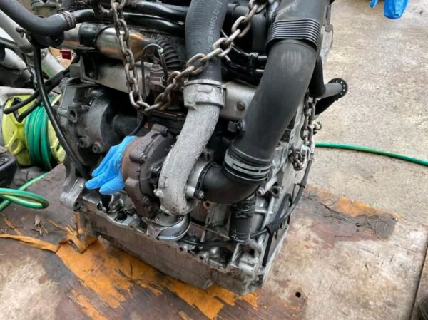 VW TRANSPORTER 2.5TDI BNZ ENGINE 

JUST REMOVED FROM A VAN WE ARE BREAKING WE HAVE TO OFFER THIS COMPLETE 
2.5TDI BNZ ENGINE WHICH HAS COVERED 129K

ENGINE COMES COMPLETE WITH ALL ANCILLARIES END ENGINE LOOM - Image 3