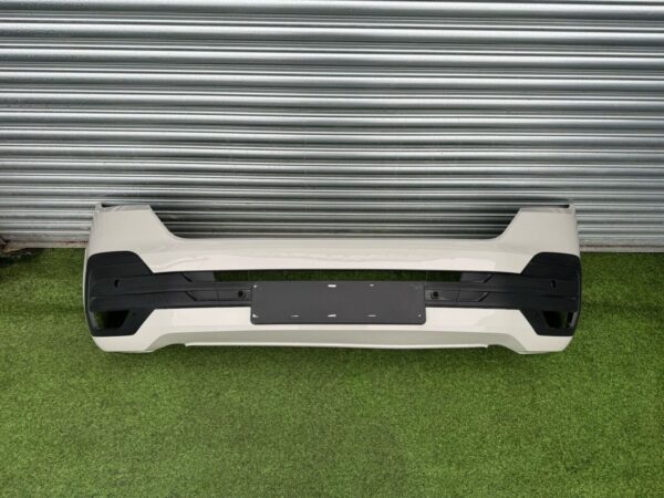 VW transporter T6.1 Genuine Front Highline bumper ASCOT GREY - Image 14