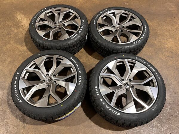 Brand new set of 20” alloy wheels - Image 4