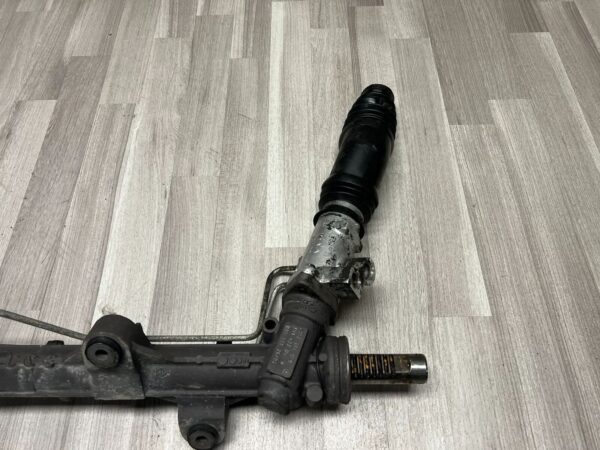 VW T5 Transporter Bus Steering Gear - Image 15