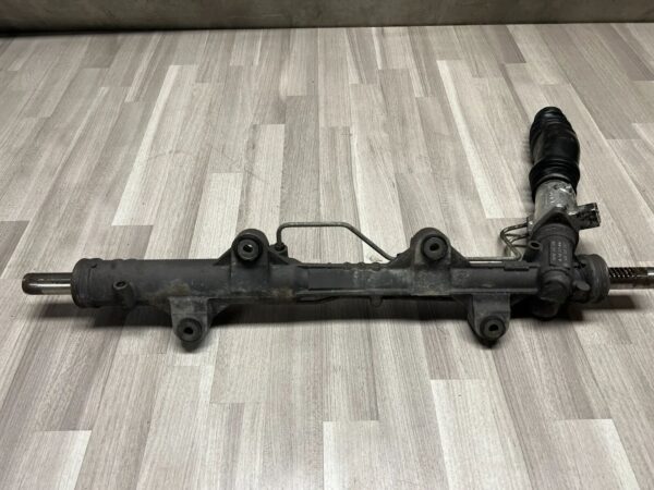 VW T5 Transporter Bus Steering Gear - Image 14