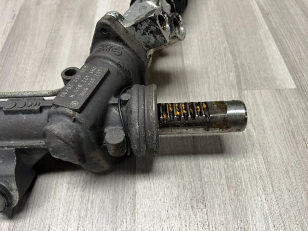 VW T5 Transporter Bus Steering Gear - Image 17