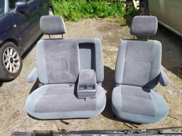 Sliding Swivel Double & Captain Seat VW T5/T6 - Image 2