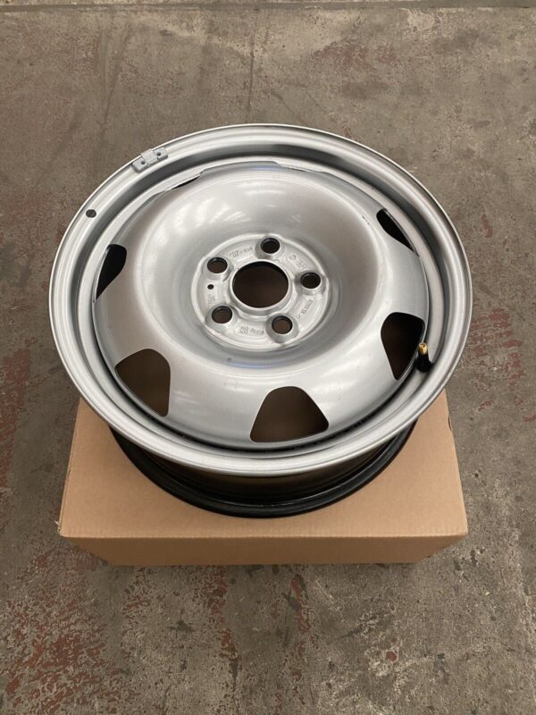 4 X GENUINE 17” VW Transporter Steel Wheel 2006- Present - Image 3