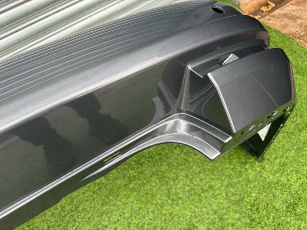 VW transporter T5 T6.1 genuine colour coded rear bumper - Image 10