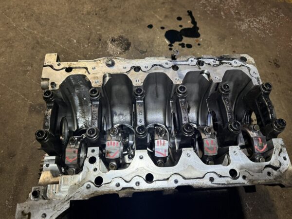 Vw Transporter T5 2.5TDI AXE Engine Block Crankcase - Image 13