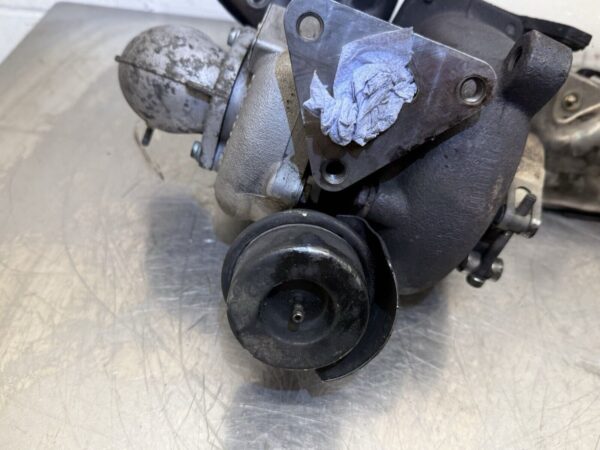 Vw Transporter T5 2.5TDI AXD 130BHP Turbocharger 070145701E - Image 11