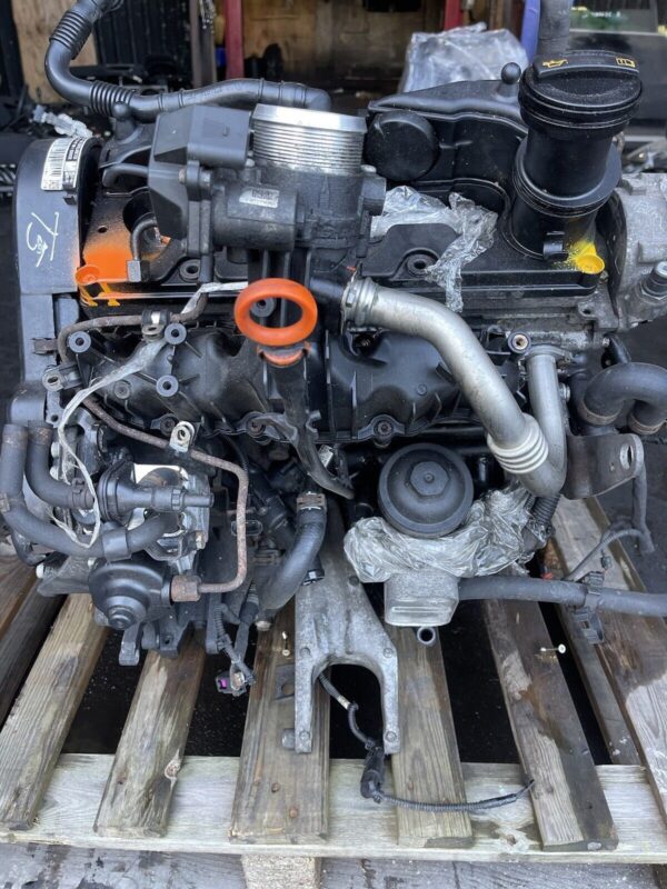 2010 Vw Transporter T5 2.0 Diesel Engine Code Caa - Image 5