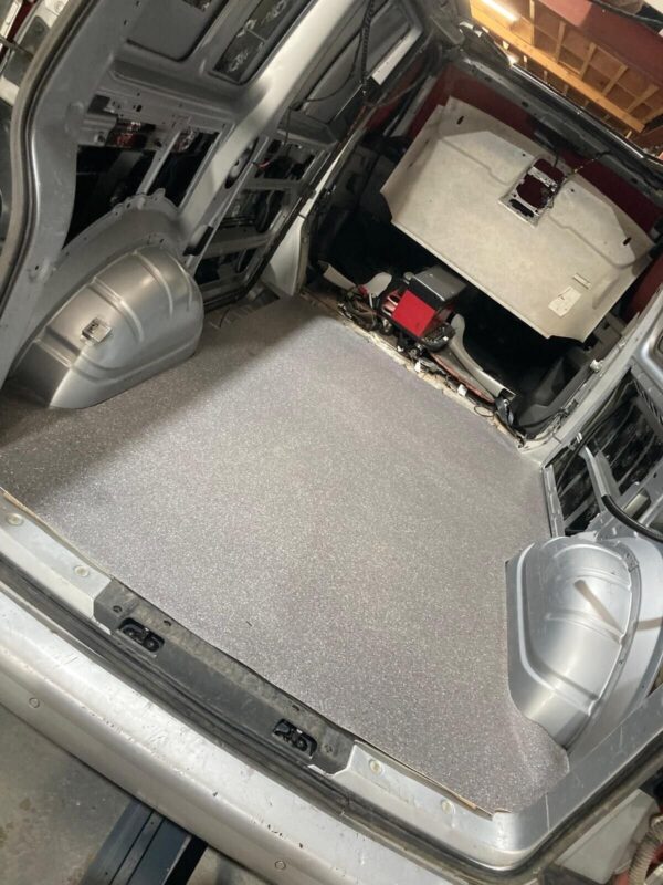 Pre-Cut Vinyl Flooring for VW Transporter T5/T6/T6.1 SWB & LWB-Commercial Grade - Image 6