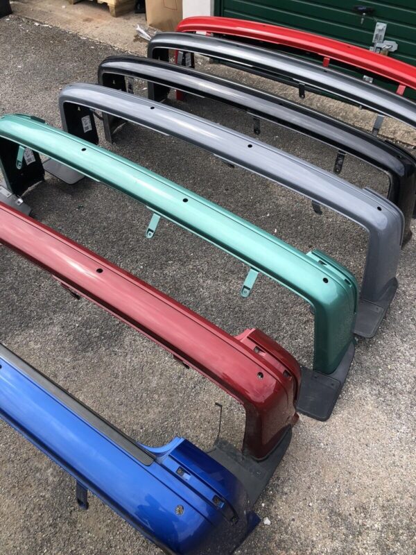 VW transporter T6 T6.1 genuine colour coded rear bumpers for Tailgate only - Image 7