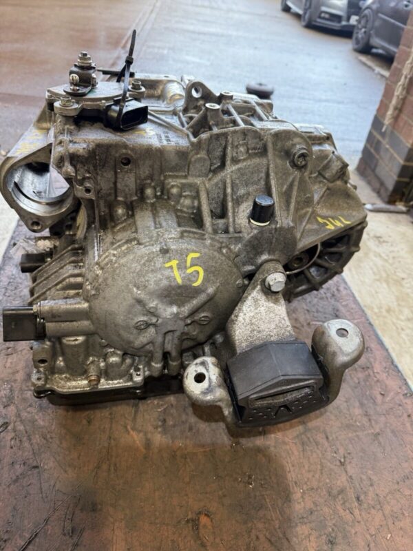 Vw Transporter T5 2.5TDI Automatic Gearbox Code JUL HCD 6 Speed - Image 11