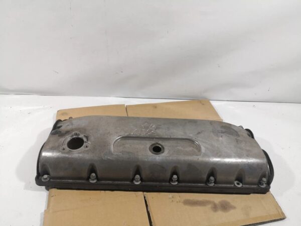 Volkswagen Transporter - Caravelle T5 2007 Diesel 96kW Rocker cam cover PRE14069 - Image 3