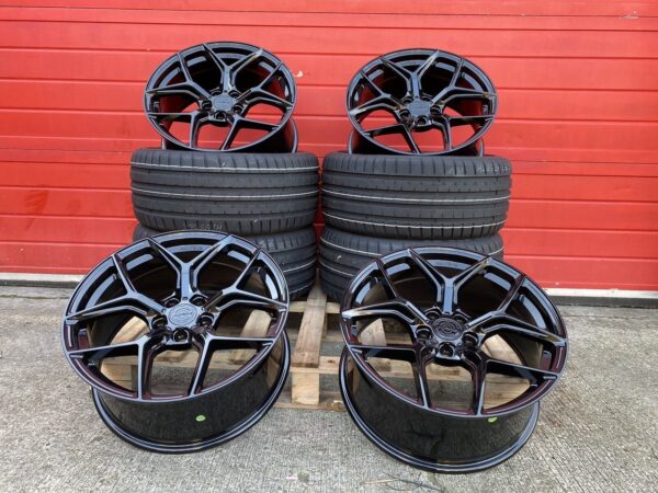 VW Transporter T5 T6 19 inch Alloy Wheels And Tyres Black ALUWERKS XT2 + Tyres - Image 6