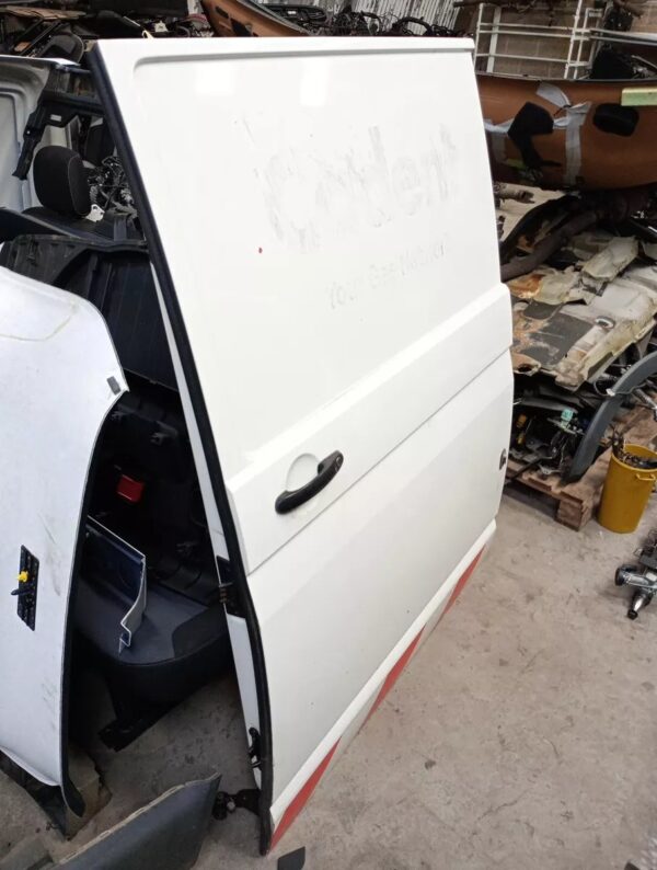 2018 VW TRANSPORTER T6 SLIDING DOOR PASSENGER SIDE WHITE