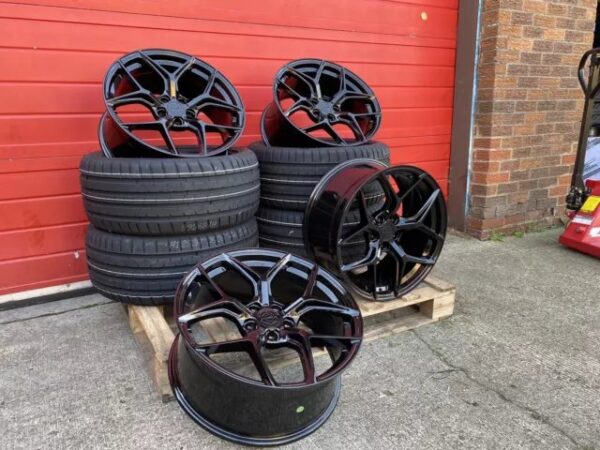 VW Transporter T5 T6 19 inch Alloy Wheels - Image 9