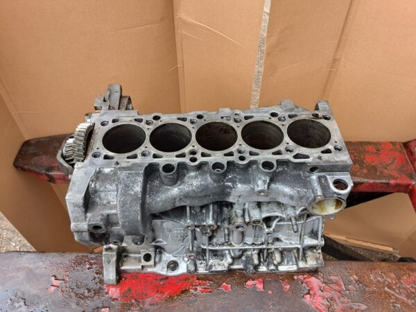 vw transporter t5 2.5tdi bnz engine Block - Image 4