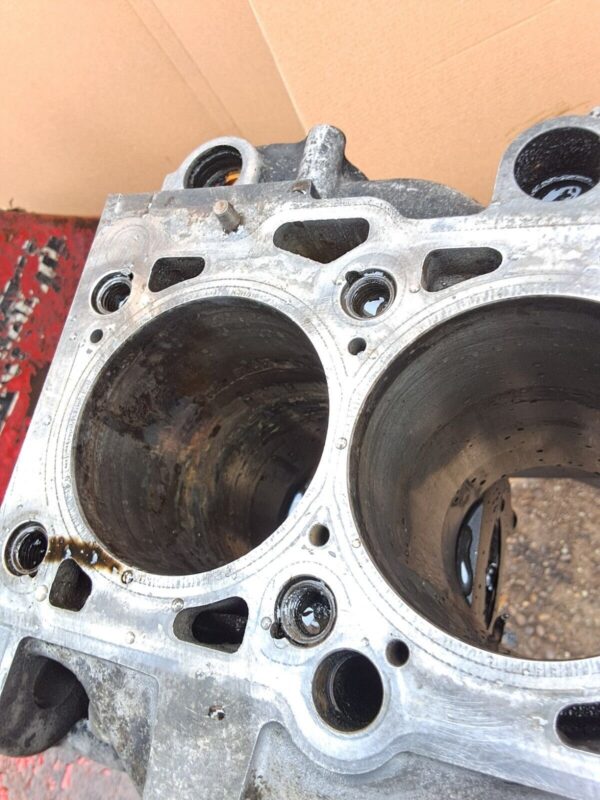 vw transporter t5 2.5tdi bnz engine Block - Image 3