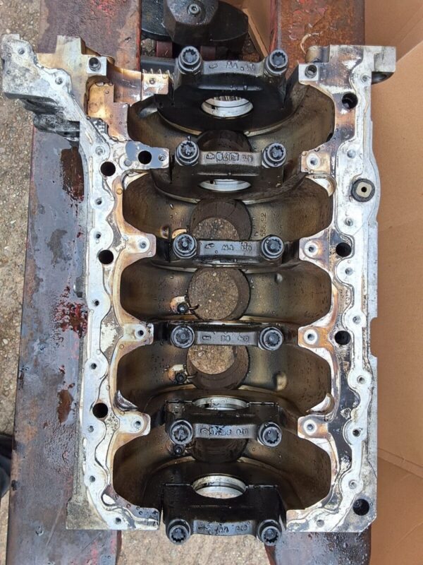 vw transporter t5 2.5tdi bnz engine Block - Image 2