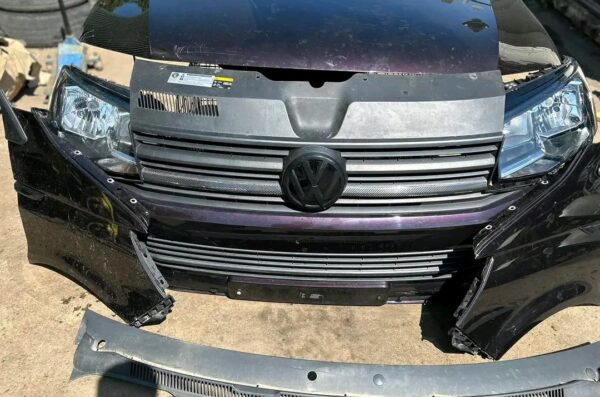 VW T6 Transporter Complete Genuine Front End Conversion kit 

Kit includes:
Bonnet
Bumper
Wings
Headlights
Slam Panel
Wheel Arch liners
Scuttle Panel 

Complete Front End - Image 5