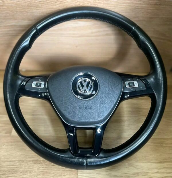 VW T6 Transporter, Complete Genuine Steering Wheel Unit & Air Bag

Genuine VW Parts - Image 2