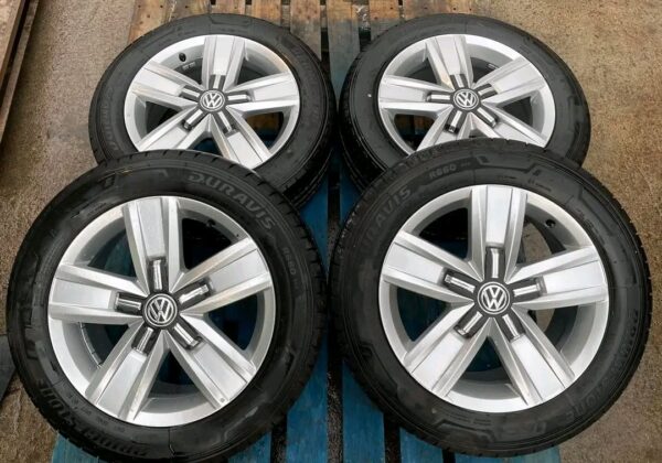 For Sale
Complete Genuine T6 Transporter 17” Davenport Alloy Wheels. 
All wheels are are in good clean condition and Bridgestone tyres in good condition - Image 4