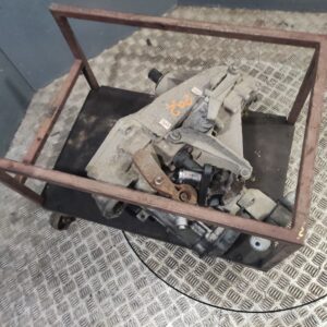 VW Transporter T5.1 2.0 Gearbox 5 speed LRS 117k 2012 02Z300046H ref D292