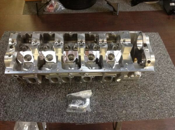 VOLKSWAGEN TRANSPORTER 2.5 TDI 5 CYLINDER 174 BHP AXE RE-CON ENGINE - Image 3